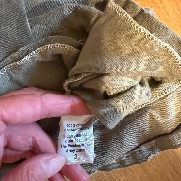 Current/Elliot distressed t-shirt, size M - Picture 7 of 7